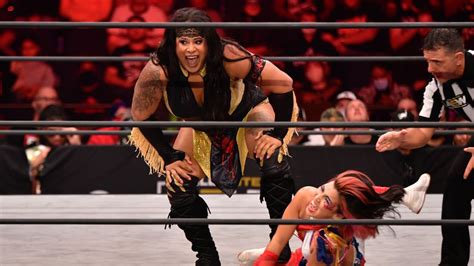 trans nyla|Trans, Black, Indigenous Wrestler Nyla Rose Relishes Being an ...